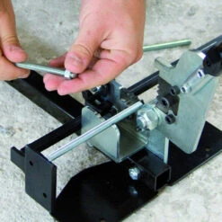 Coupe Tiges Filetées D 4- 6 -8 Mini ROCUT Edma -BOSCH Boutique coupe tiges filetees d 4 6 8 mini rocut edma 1